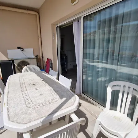 דירה 3 Pieces Climatise Avec Terrasse Et Parking, Centre-ville - Fr-1-780-17