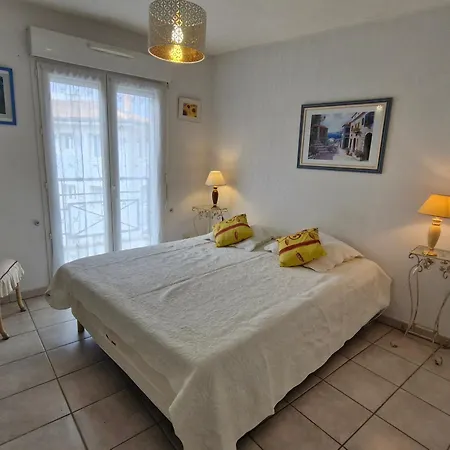 3 Pieces Climatise Avec Terrasse Et Parking, Centre-ville - Fr-1-780-17 דירה